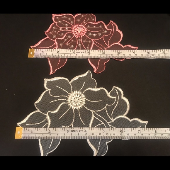 COPY - Mesh Flower And Leaf Appliqué’s (73) - Picture 8 of 13